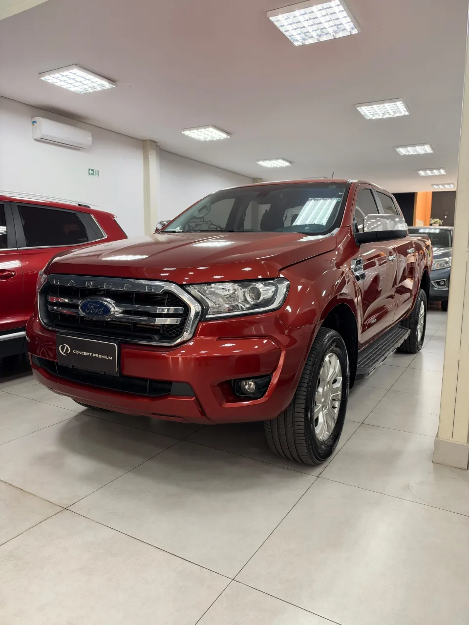 Ford Ranger 2021 vermelho à venda na Concept Premium em Goiânia